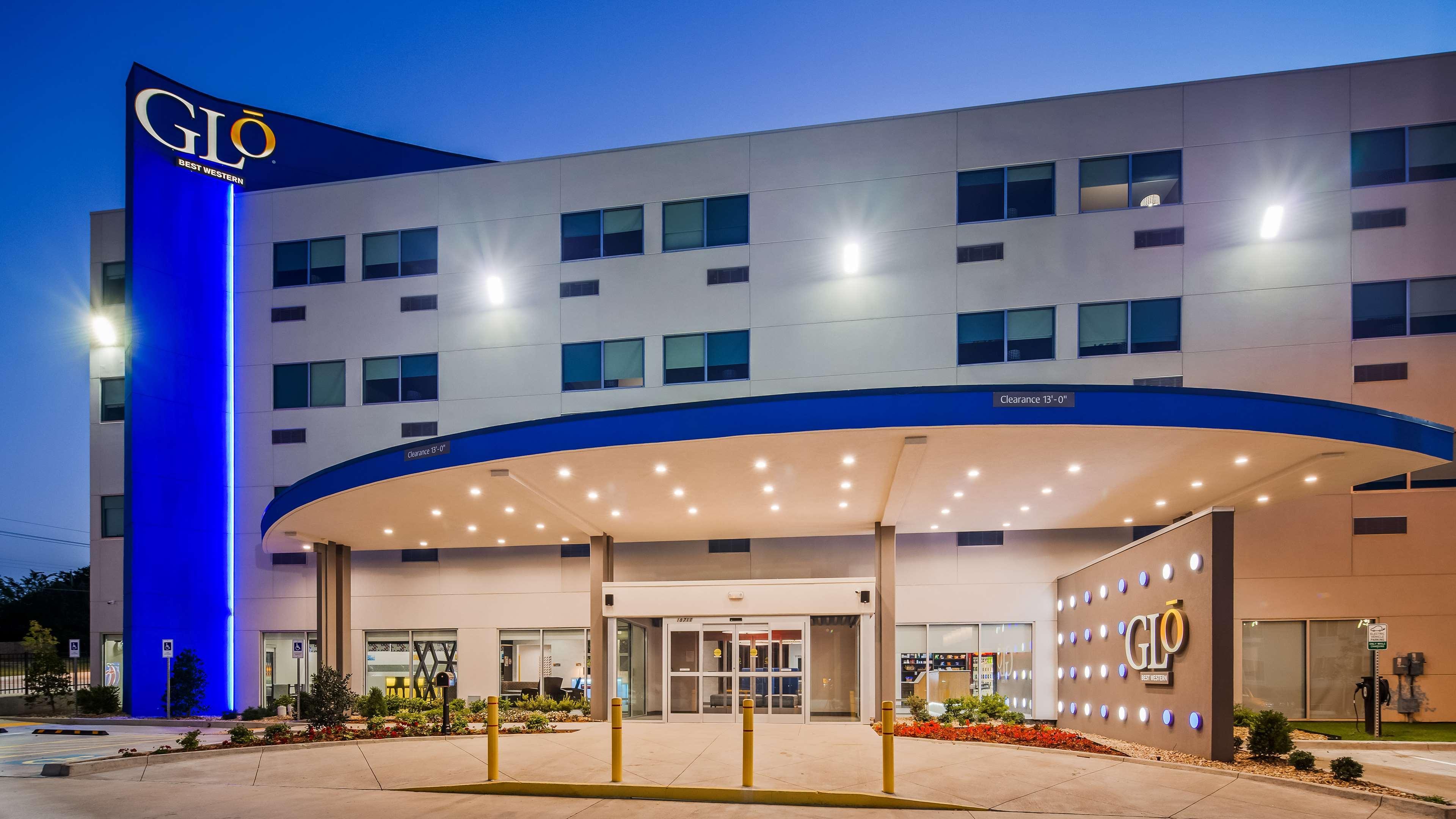 Glo Best Western Tulsa-Catoosa East Route 66 Екстериор снимка